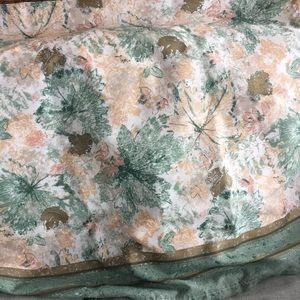 Like New! Very Pretty Shower Curtain - Green/Brown
